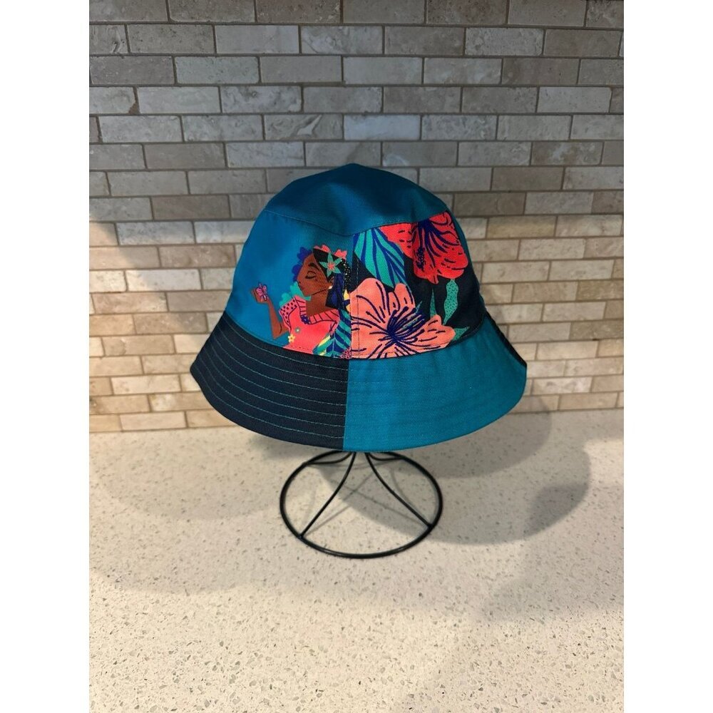 Disney‎ Encanto La Familia Reversible Bucket Hat
